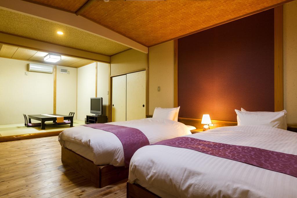 Yufuin Ryokuyu Hotel Kültér fotó